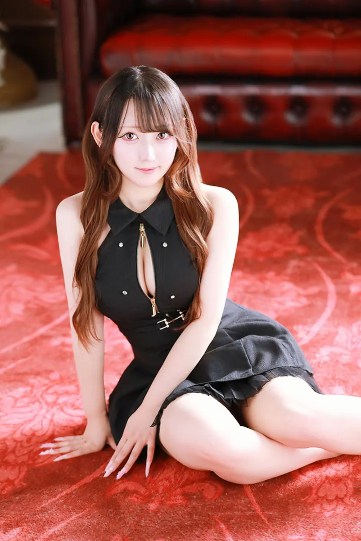 白石 ゆり公开人物照片 2